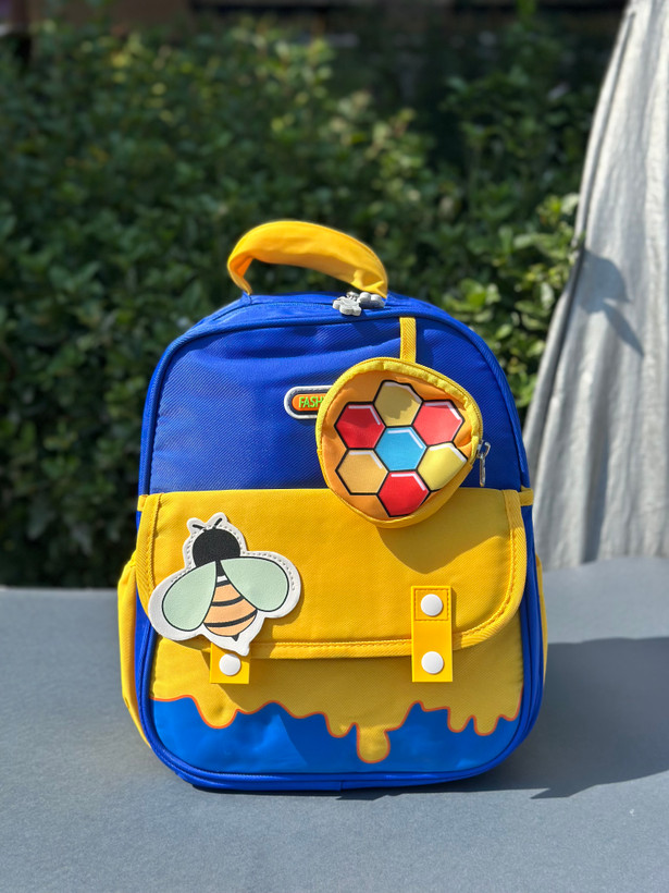کوله بچگانه وارداتی برند Fashion_Bag مدل دو دکمه برزنتی